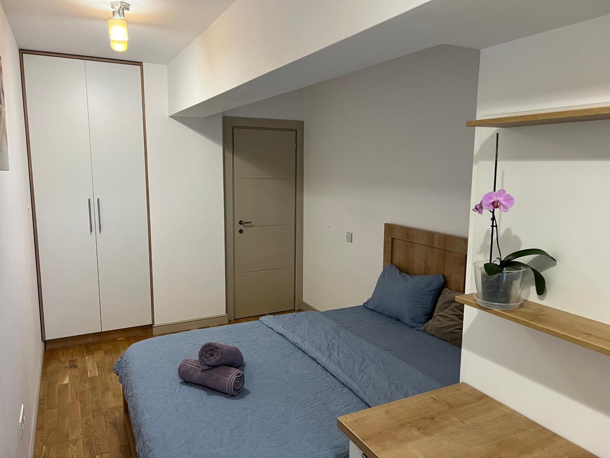 Airport Flyhub Chic Apartment Iasi Exterior photo